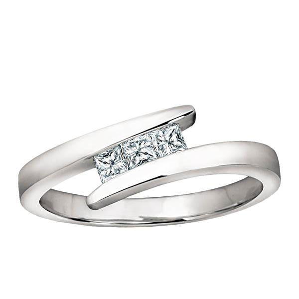 Princess Cut Diamond Ring